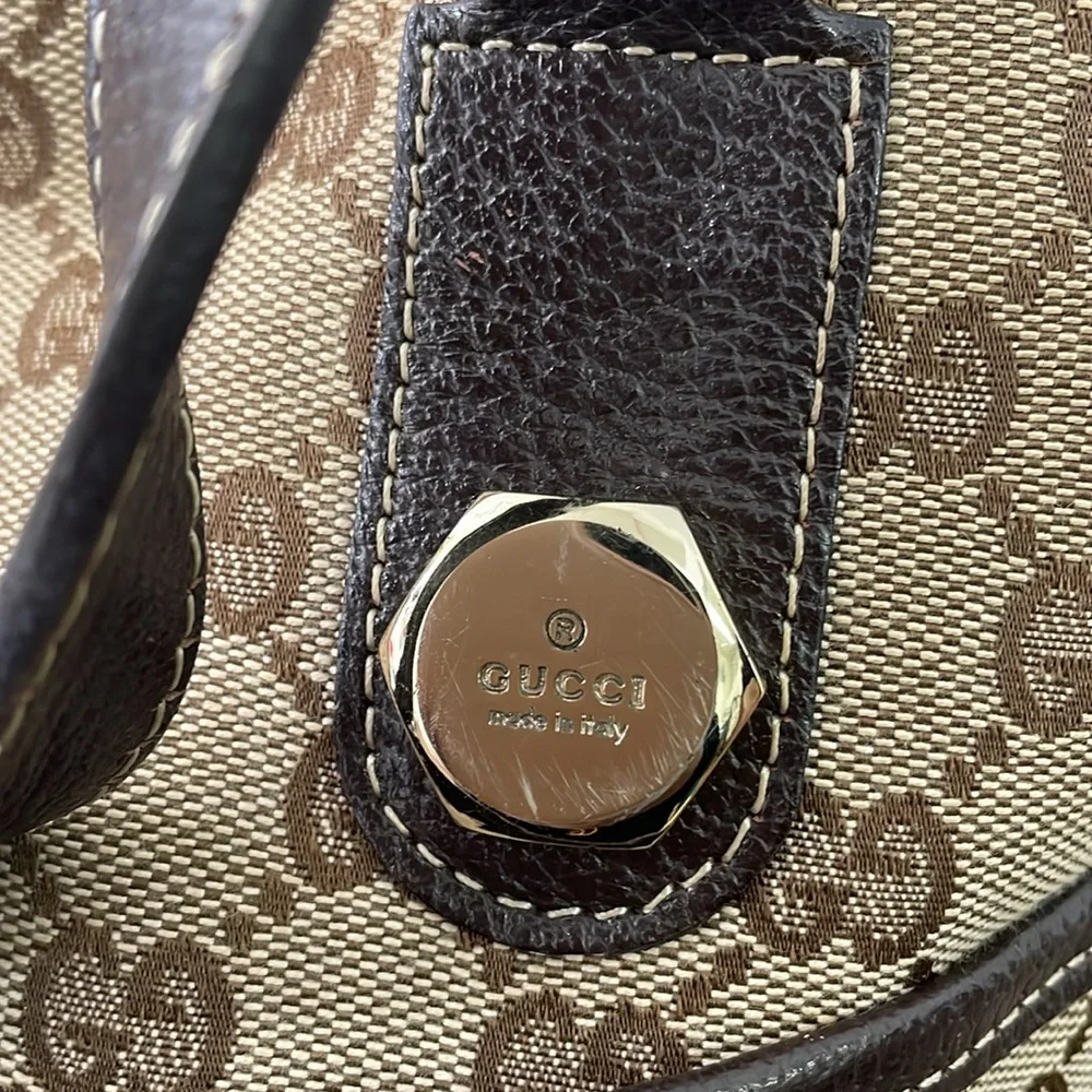 Vintage Gucci Monogram Handbag - Picture 2 of 16